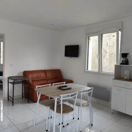 Vakantiehuis Marne Du Der Sybelle Au Der *
