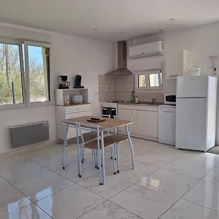 Vakantiehuis Marne Du Der Sybelle Au Der *