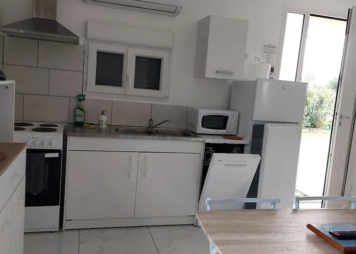 Marne Du Der Sybelle Au Der Feriehus Chatillon-sur-Broue